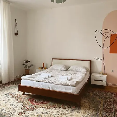 Gea Center Apartman *